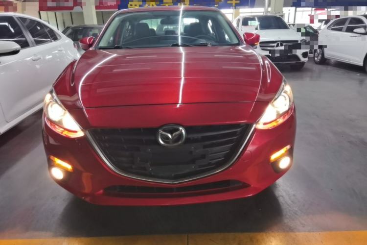 Used Mazda 3 Axela 2016 Sedan 1.5L Automatic Luxury Model Front