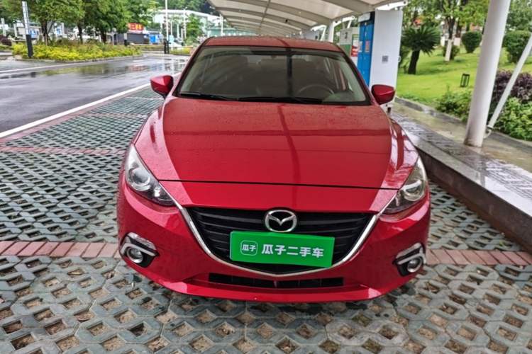 Used Mazda 3 Axela 2016 Sedan 1.5L Automatic Comfort Model Front