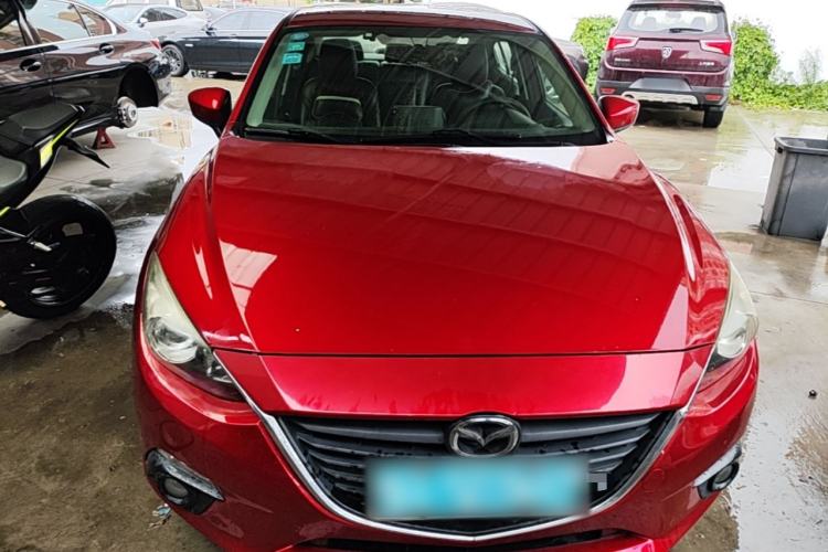 Used Mazda 3 Axela 2016 Sedan 1.5L Automatic Comfort Model Front