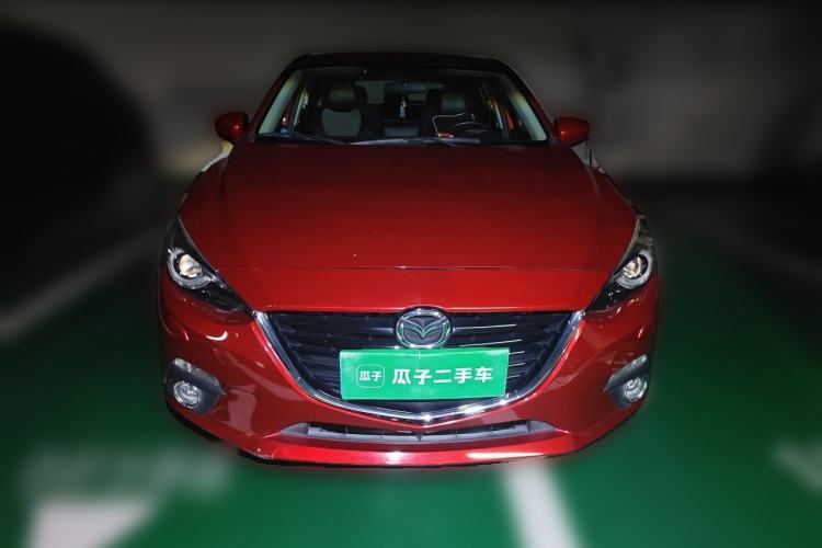 Used Mazda 3 Axela 2016 Hatchback 2.0L Automatic Flagship Model Front