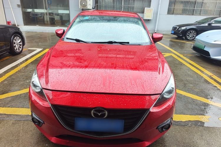 Used Mazda 3 Axela 2016 Sedan 1.5L Automatic Comfort Model Front