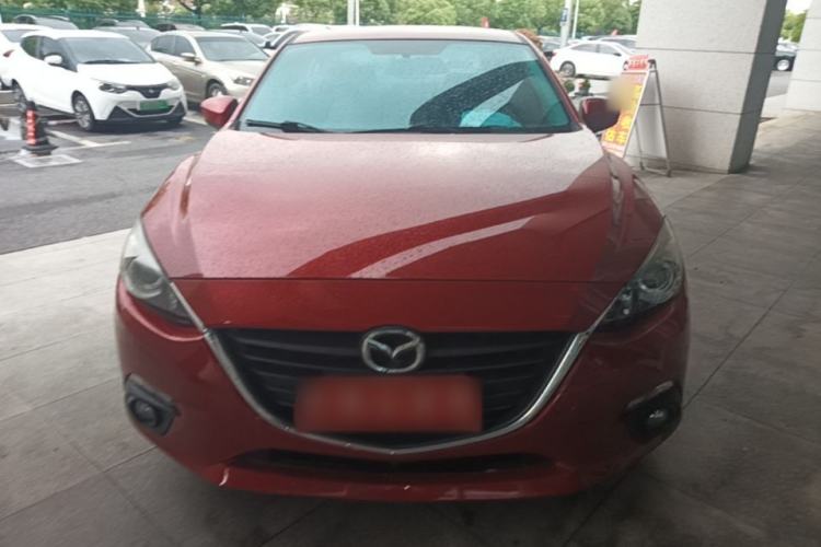 Used Mazda 3 Axela 2016 Sedan 1.5L Automatic Luxury Model Front