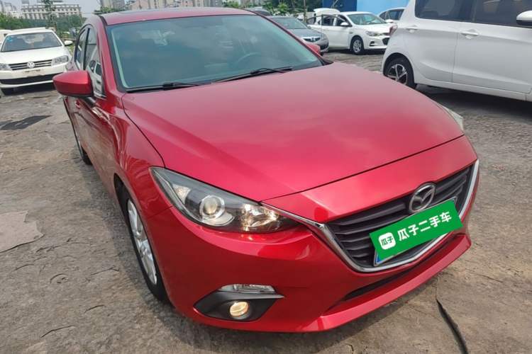 Used Mazda 3 Axela 2016 Hatchback 1.5L Automatic Luxury Model Front Right 45 Deg