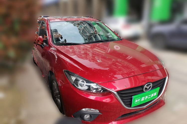 Used Mazda 3 Axela 2016 Sedan 1.5L Automatic Luxury Model Front Right 45 Deg