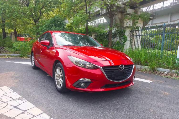 Used Mazda 3 Axela 2016 Sedan 1.5L Automatic Comfort Model Front Right 45 Deg