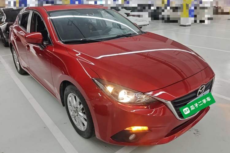 Used Mazda 3 Axela 2016 Hatchback 1.5L Automatic Luxury Model Front Right 45 Deg