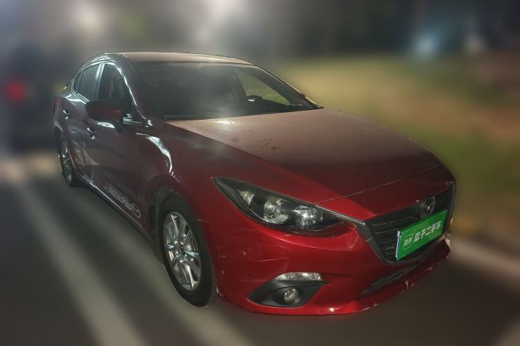 Used Mazda 3 Axela 2016 Sedan 1.5L Automatic Luxury Model Front Right 45 Deg