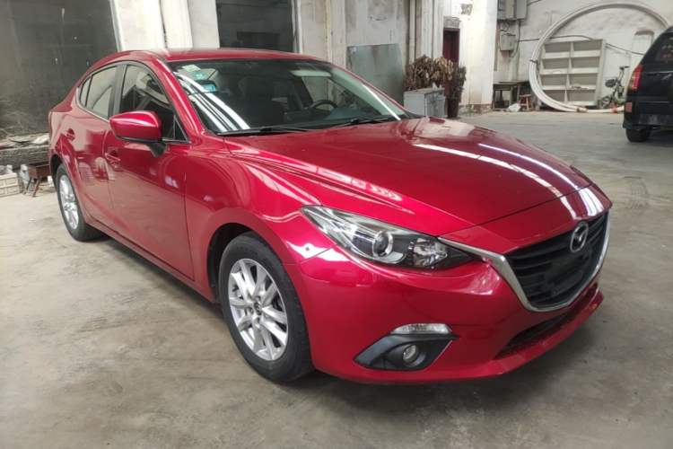 Used Mazda 3 Axela 2016 Sedan 1.5L Automatic Luxury Model Front Right 45 Deg