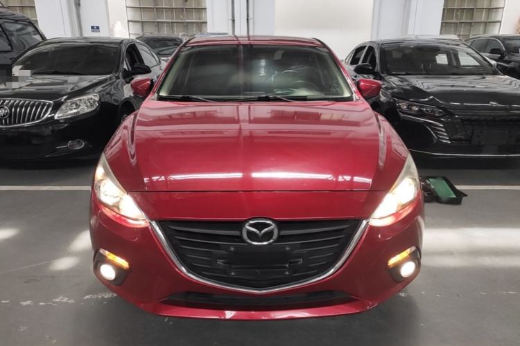 Used Mazda 3 Axela 2016 Sedan 1.5L Automatic Comfort Model Front