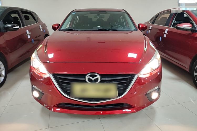 Used Mazda 3 Axela 2016 Sedan 1.5L Automatic Luxury Model Front