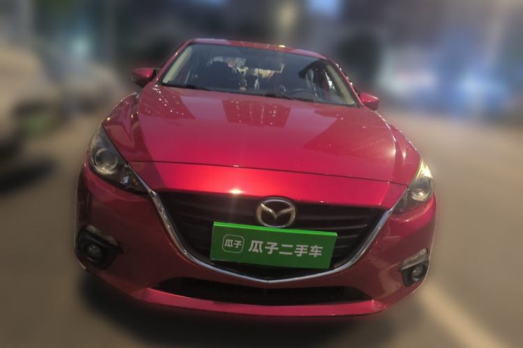 Used Mazda 3 Axela 2016 Sedan 1.5L Automatic Luxury Model Front