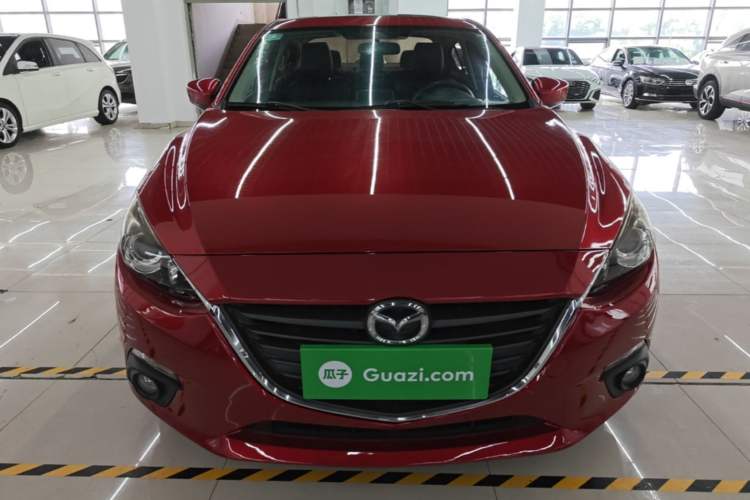 Used Mazda 3 Axela 2016 Sedan 1.5L Automatic Luxury Model Front