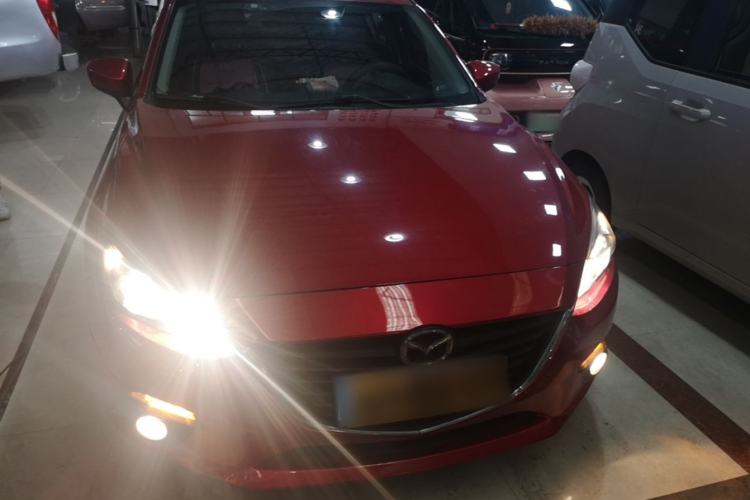 Used Mazda 3 Axela 2016 Sedan 1.5L Automatic Comfort Model Front
