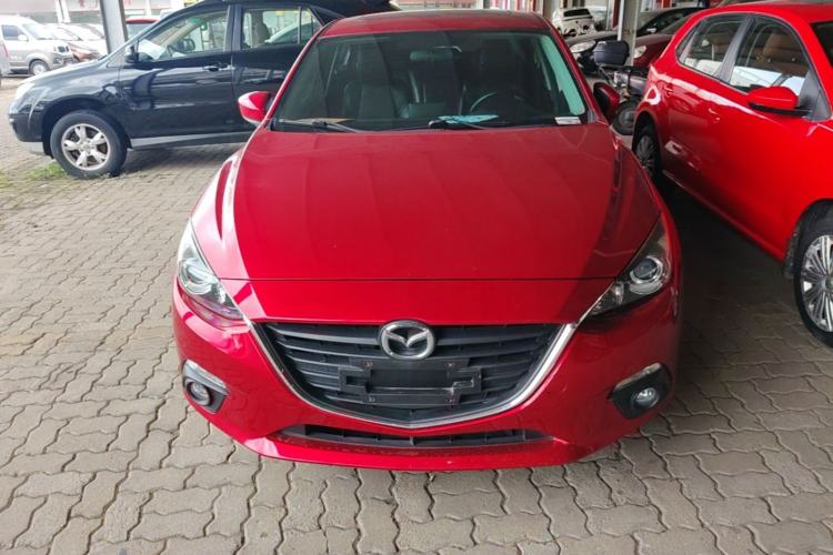 Used Mazda 3 Axela 2016 Sedan 1.5L Automatic Luxury Model Front
