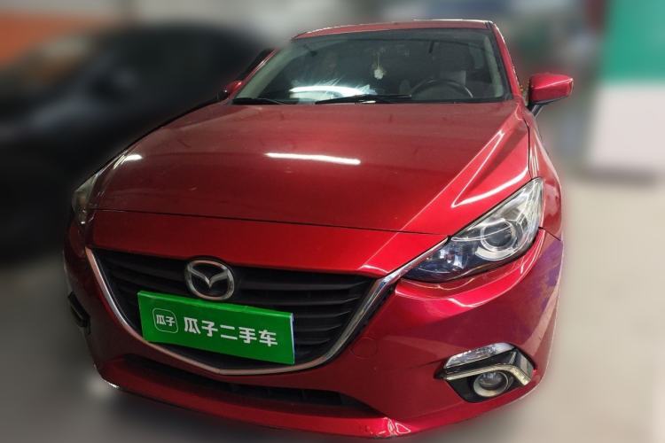 Used Mazda 3 Axela 2016 Sedan 1.5L Automatic Luxury Model Front