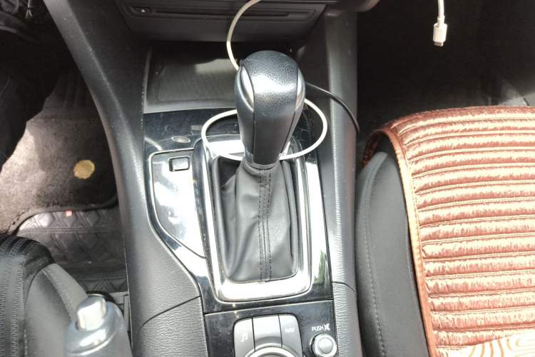 Used Mazda 3 Axela 2016 Sedan 1.5L Automatic Luxury Model Gear Lever
