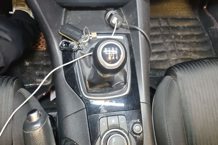 Used Mazda 3 Axela 2016 Sedan 1.5L Manual Luxury Model Gear Lever