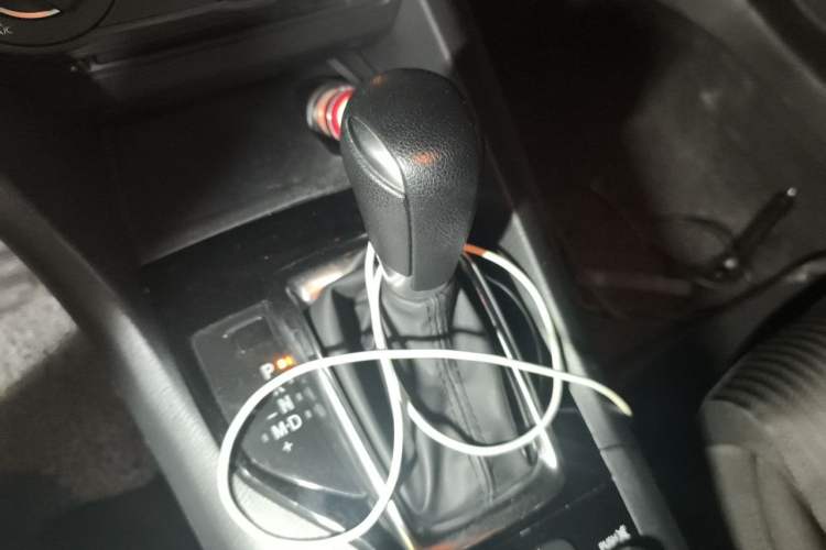 Used Mazda 3 Axela 2016 Sedan 1.5L Automatic Comfort Model Gear Lever