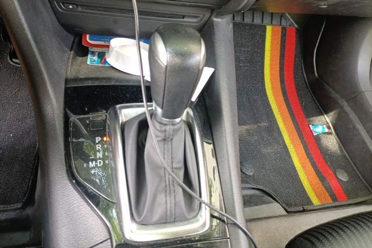 Used Mazda 3 Axela 2016 Sedan 1.5L Automatic Luxury Model Gear Lever