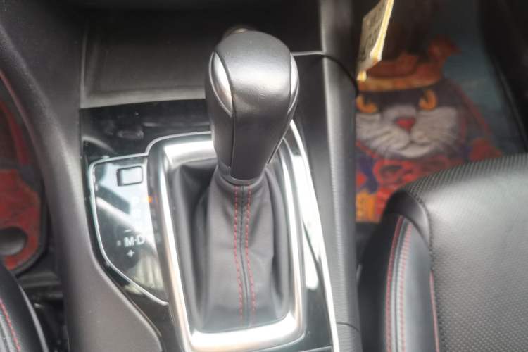 Used Mazda 3 Axela 2016 Sedan 2.0L Automatic Flagship Model Gear Lever