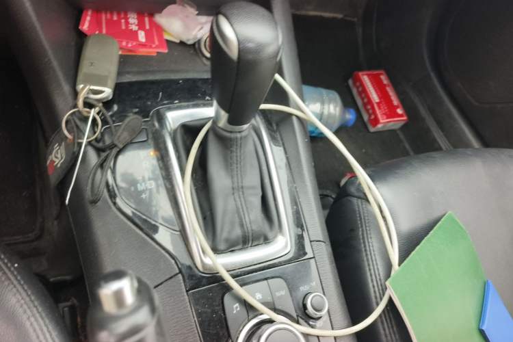 Used Mazda 3 Axela 2016 Sedan 1.5L Automatic Luxury Model Gear Lever