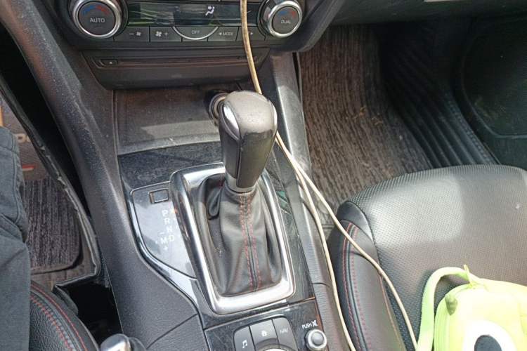 Used Mazda 3 Axela 2016 Sedan 2.0L Automatic Sport Model Gear Lever