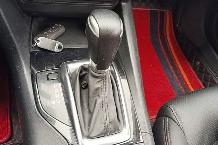 Used Mazda 3 Axela 2016 Sedan 1.5L Automatic Luxury Model Gear Lever