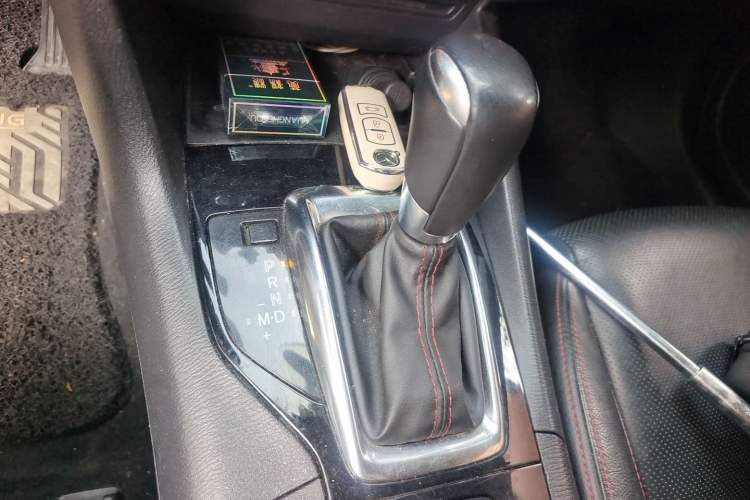 Used Mazda 3 Axela 2016 Sedan 2.0L Automatic Sport Model Gear Lever