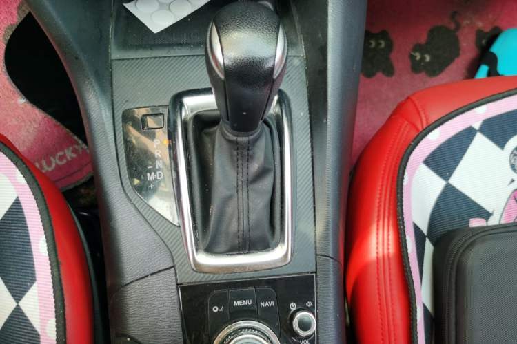 Used Mazda 3 Axela 2016 Sedan 1.5L Automatic Comfort Model Gear Lever