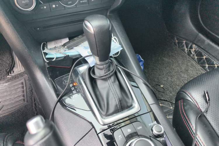 Used Mazda 3 Axela 2016 Sedan 1.5L Automatic Luxury Model Gear Lever