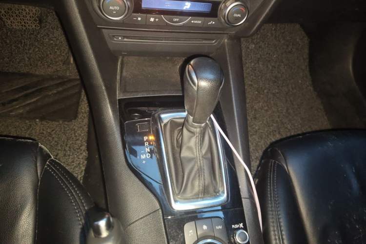 Used Mazda 3 Axela 2016 Sedan 1.5L Automatic Luxury Model Gear Lever