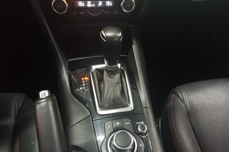 Used Mazda 3 Axela 2016 Sedan 1.5L Automatic Luxury Model Gear Lever