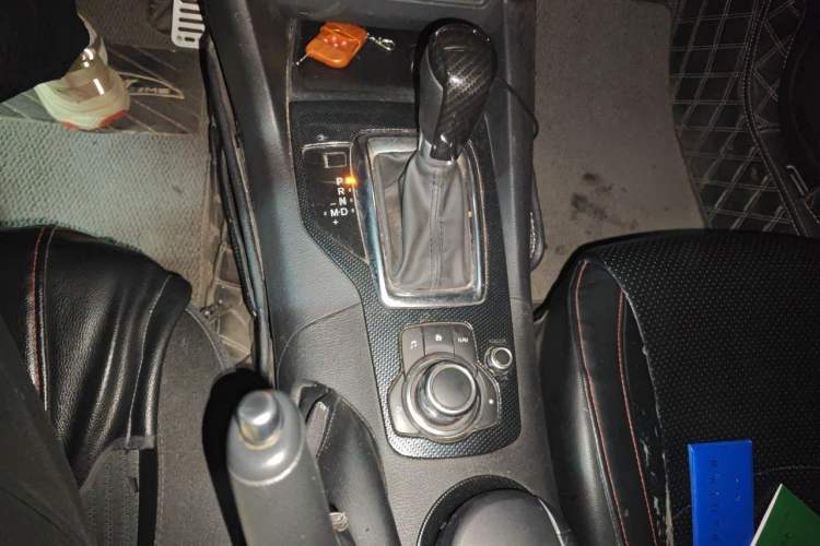 Used Mazda 3 Axela 2016 Sedan 1.5L Automatic Luxury Model Gear Lever