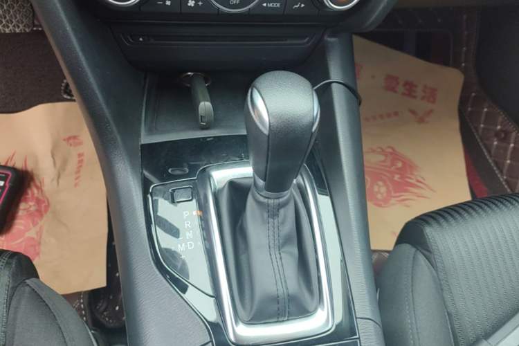 Used Mazda 3 Axela 2016 Sedan 1.5L Automatic Luxury Model Gear Lever