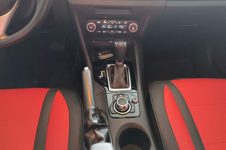 Used Mazda 3 Axela 2016 Sedan 1.5L Automatic Luxury Model Gear Lever