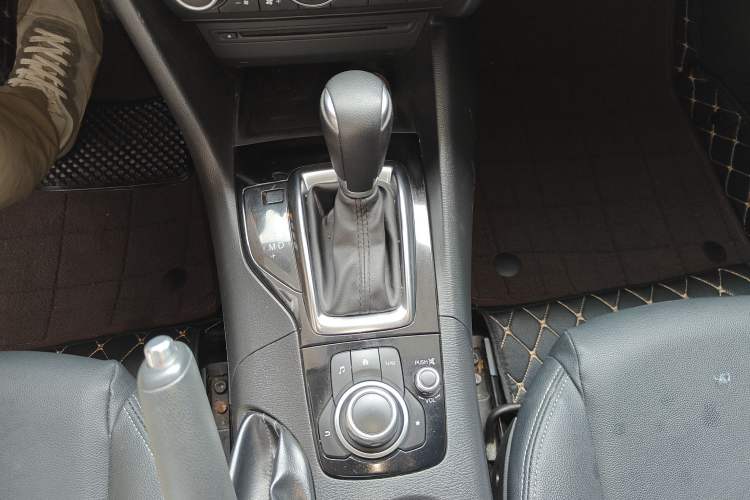 Used Mazda 3 Axela 2016 Sedan 1.5L Automatic Luxury Model Gear Lever