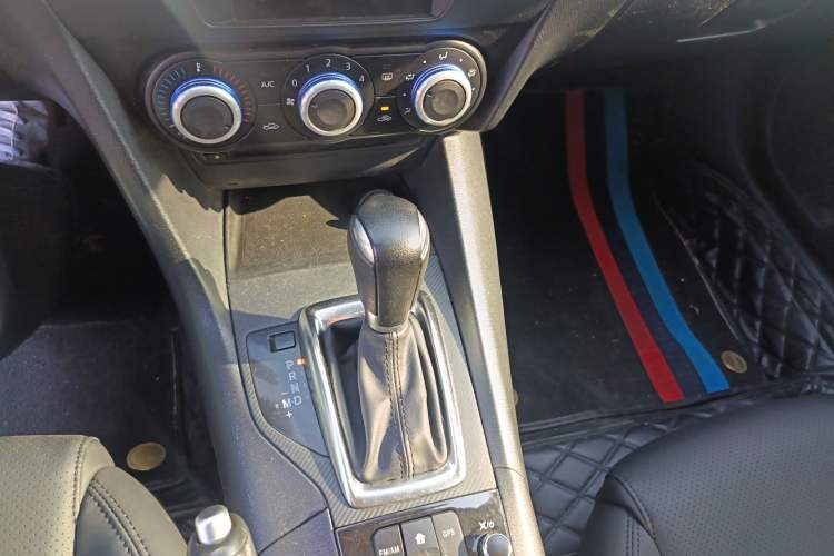 Used Mazda 3 Axela 2016 Sedan 1.5L Automatic Comfort Model Gear Lever