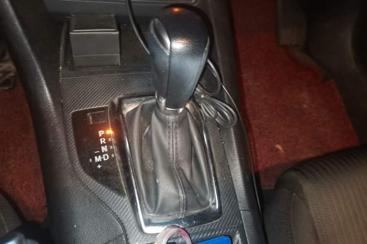 Used Mazda 3 Axela 2016 Sedan 1.5L Automatic Comfort Model Gear Lever