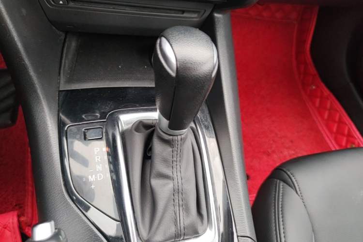 Used Mazda 3 Axela 2016 Sedan 1.5L Automatic Luxury Model Gear Lever