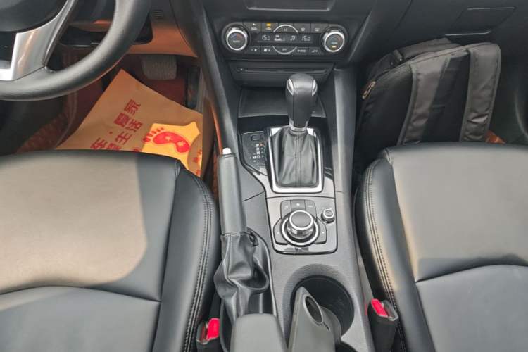 Used Mazda 3 Axela 2016 Sedan 1.5L Automatic Luxury Model Gear Lever