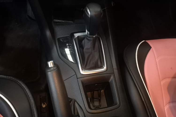 Used Mazda 3 Axela 2016 Sedan 1.5L Automatic Comfort Model Gear Lever