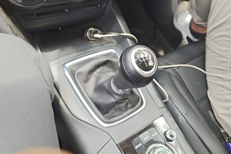 Used Mazda 3 Axela 2016 Sedan 1.5L Manual Comfort Model Gear Lever