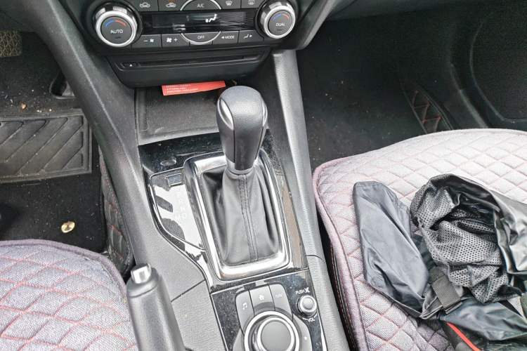 Used Mazda 3 Axela 2016 Sedan 1.5L Automatic Luxury Model Gear Lever