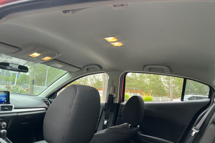 Used Mazda 3 Axela 2016 Sedan 1.5L Automatic Comfort Model Headliner