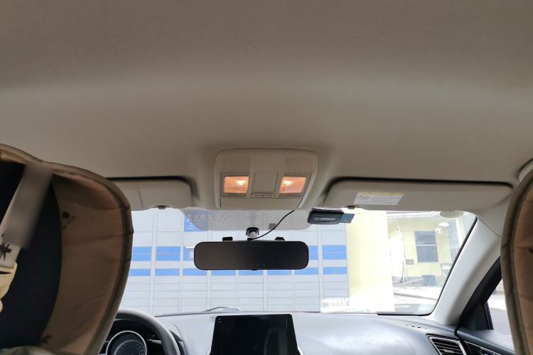 Used Mazda 3 Axela 2016 Sedan 1.5L Automatic Comfort Model Headliner