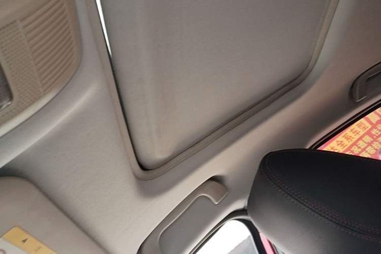 Used Mazda 3 Axela 2016 Sedan 1.5L Automatic Luxury Model Headliner