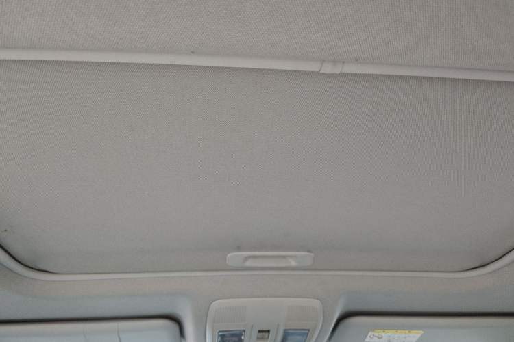 Used Mazda 3 Axela 2016 Sedan 1.5L Automatic Luxury Model Headliner