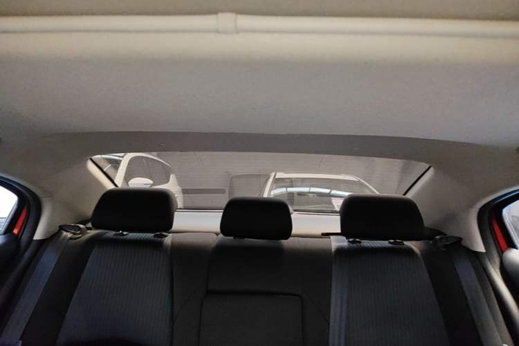 Used Mazda 3 Axela 2016 Sedan 1.5L Automatic Luxury Model Headliner