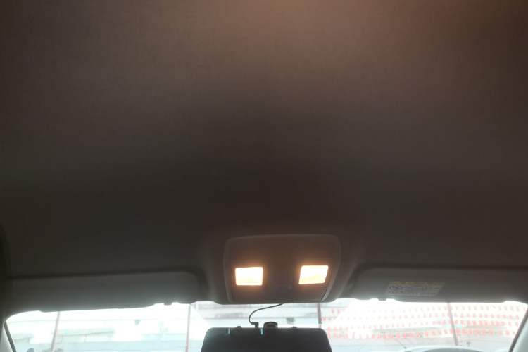 Used Mazda 3 Axela 2016 Sedan 1.5L Automatic Comfort Model Headliner