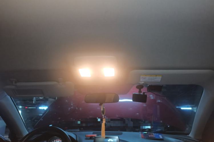 Used Mazda 3 Axela 2016 Sedan 1.5L Automatic Comfort Model Headliner